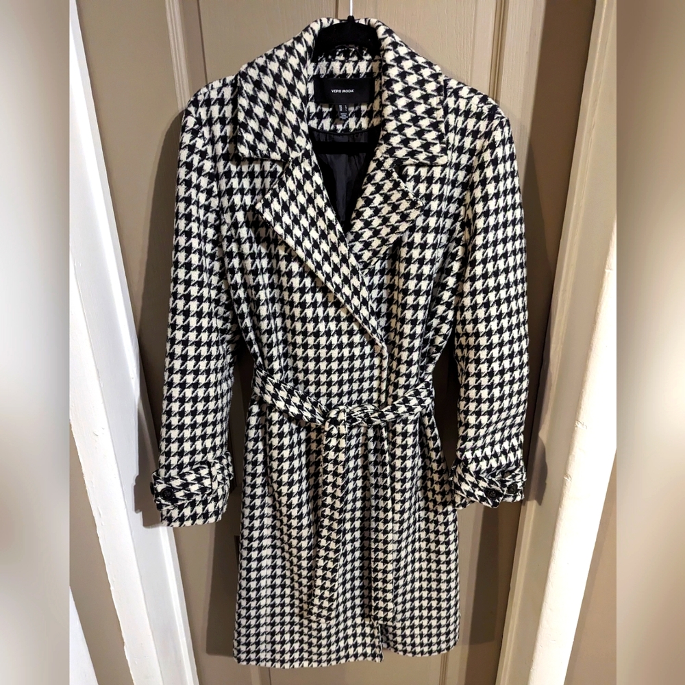 Size Large Vero Moda Houndstooth Cold Weather Trench Coat